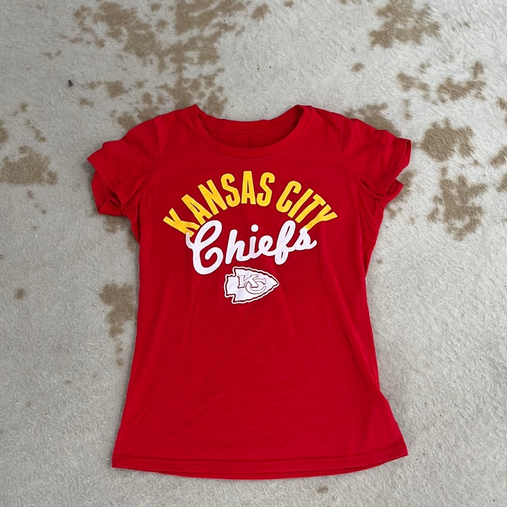 Chiefs short sleeve shirt